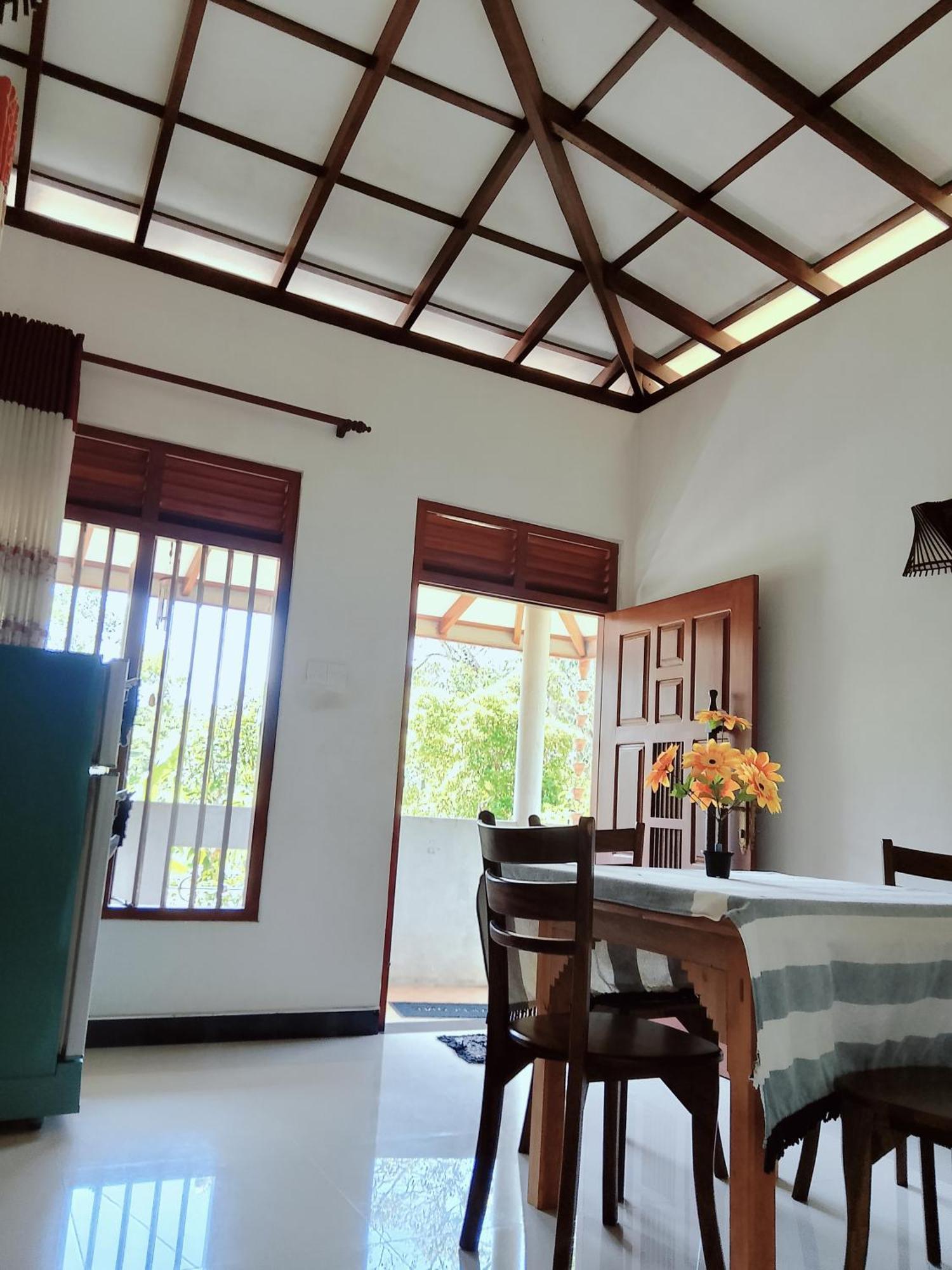 Sajini Villa Weligama Εξωτερικό φωτογραφία