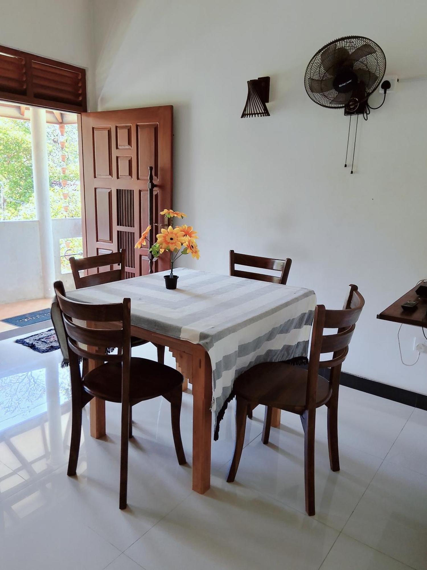 Sajini Villa Weligama Εξωτερικό φωτογραφία
